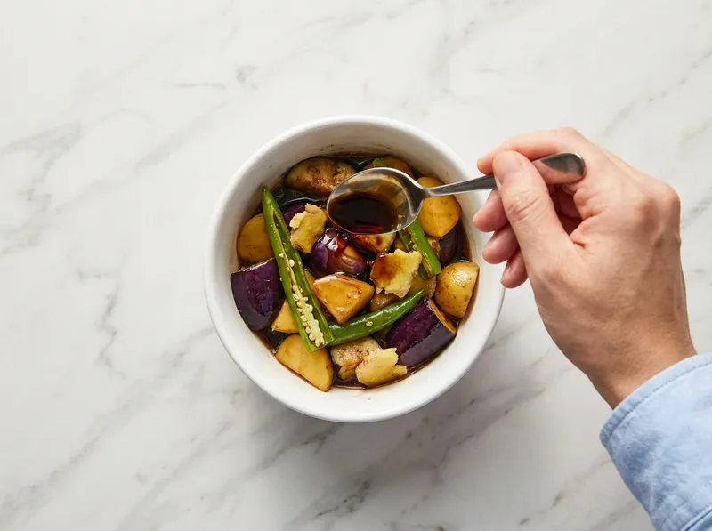 Add Totole Dark Braising Soy Sauce