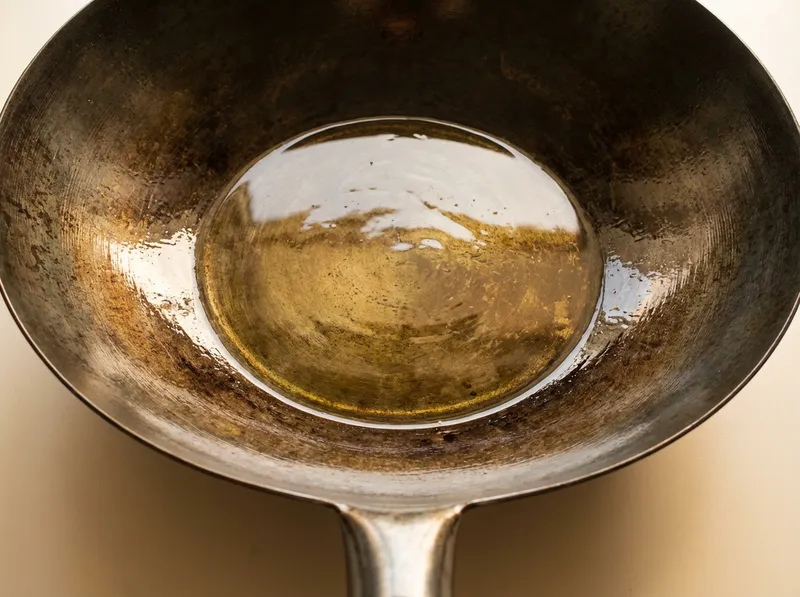 Heat Oil in Deep-fry Pot