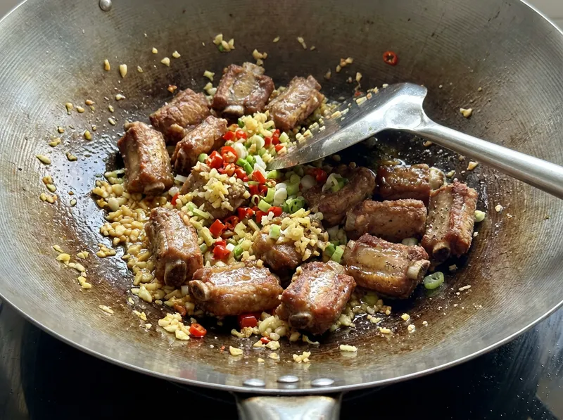 Toss with Salt and Pepper Mix