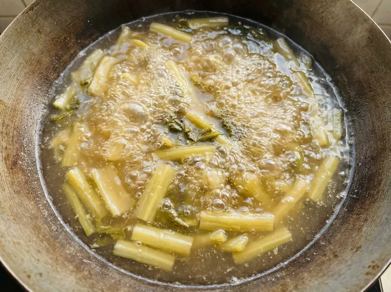 Add Water and Season the Broth