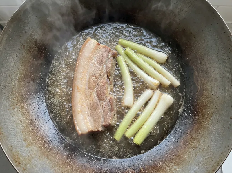 放入姜片