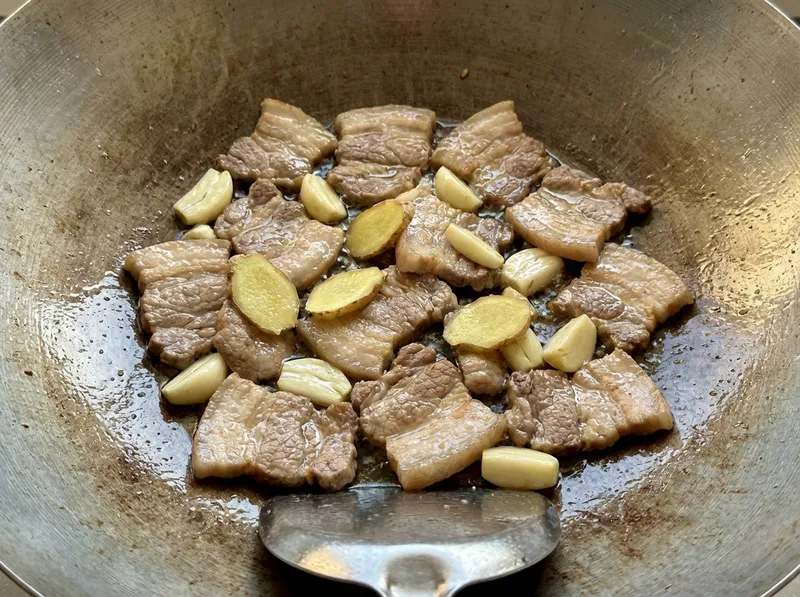 煮好的肉晾凉